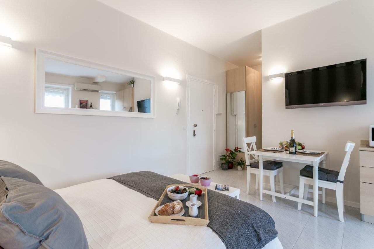 Violet Home - Loreto Milan Extérieur photo